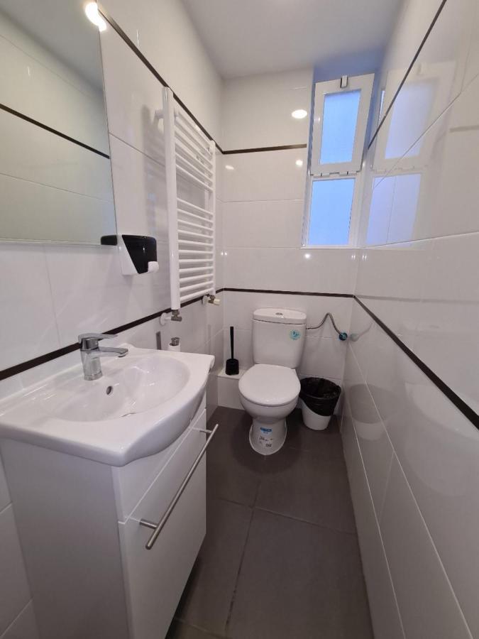 M-A Rooms Star Hostal Madrid Buitenkant foto